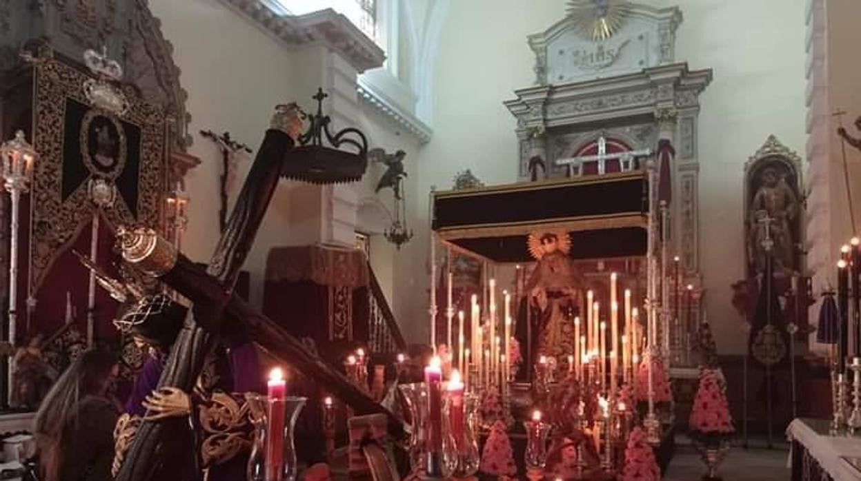 Los titulares de la hermandad portuense del Lunes Santo recibieron la visita de numerosos devotos