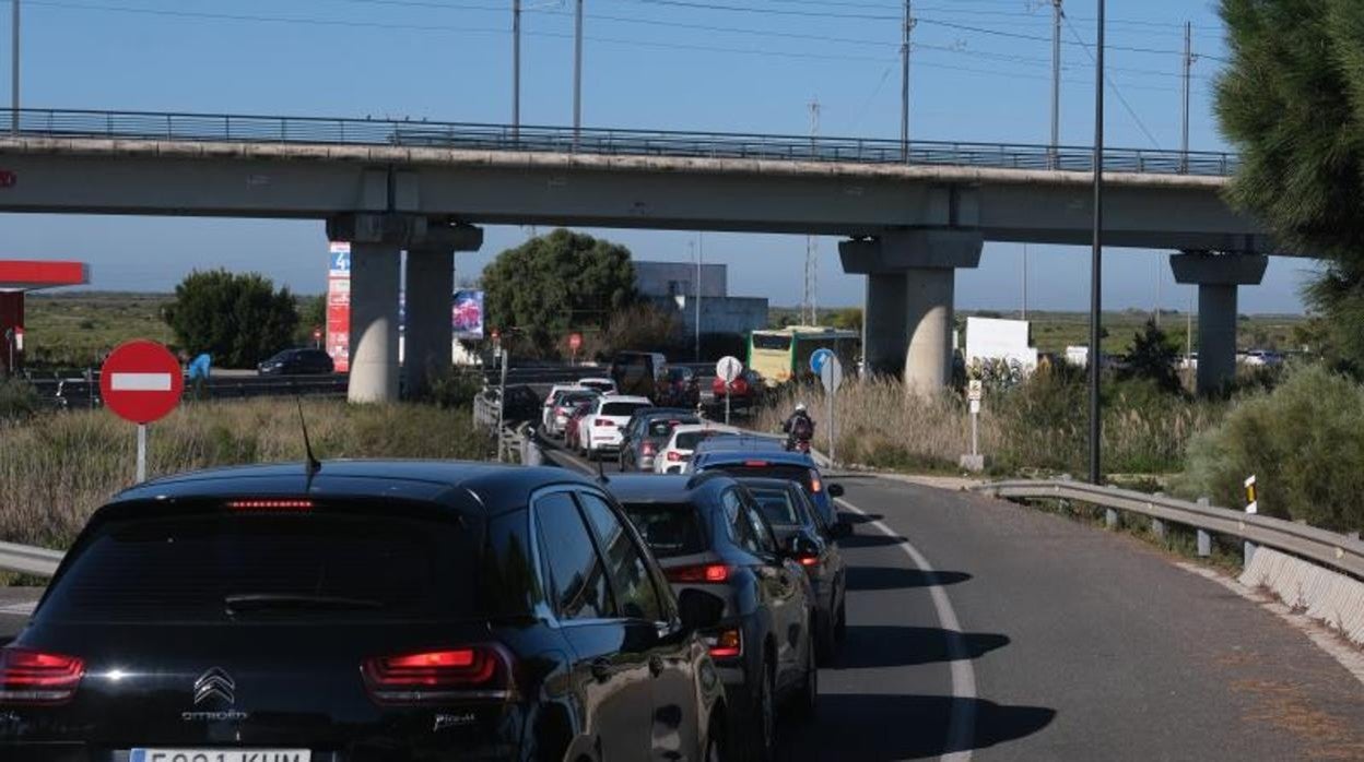 Restricciones Covid en Cádiz durante la Semana Santa 2021.