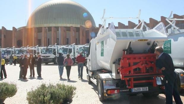 El PP pide «fiscalizar» los nuevos camiones de recogida de basura para el Consorcio de Estepa