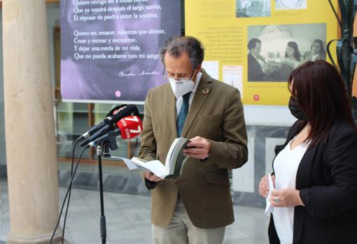 El Ayuntamiento de Chiclana dedicó un espacio a Virginia Wolf.