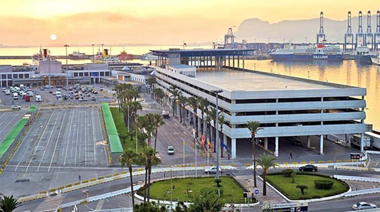 Algeciras continúa cerrada a viajes sin justificar desde Ceuta hasta el 9 de mayo