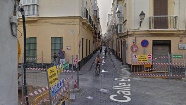 Las calles Zaragoza y Benjumeda de Cádiz se cortarán el tráfico por obras desde este lunes