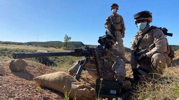 Infantes de Marina de San Fernando se adiestran en Almería