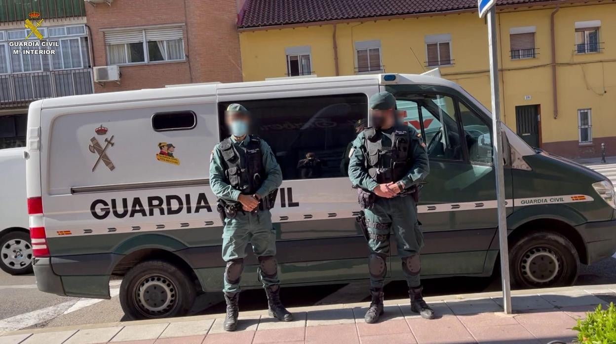 Desactivado un grupo criminal itinerante que robó en viviendas en Arcos, Conil y Chiclana