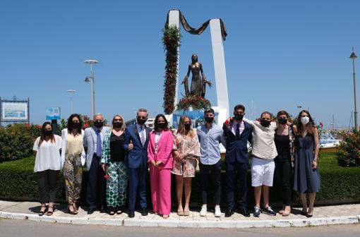 La familia al completo menos su hija Rocío Carrasco