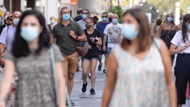 ¿Hasta cuándo habrá que llevar mascarillas?