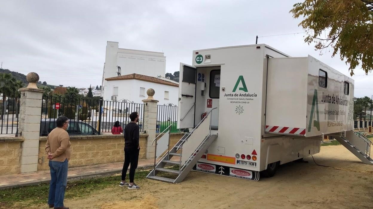 Algar supera la tasa de 1.000 casos por cada 100.000 habitantes