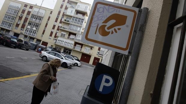 Vuelve la zona azul de verano y la naranja se amplía a toda la semana