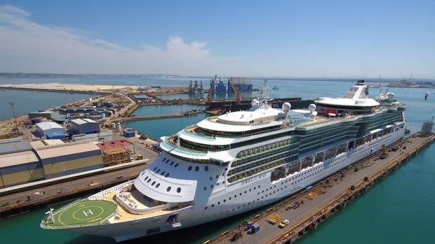Navantia Cádiz ha reparado 15 buques en lo que va de 2021 y cuenta con una reserva para intervenir a 12 cruceros