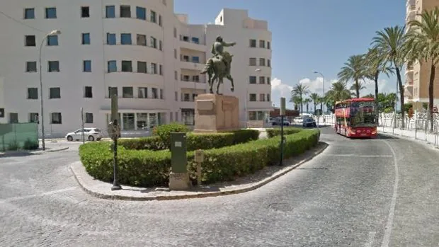 El Ayuntamiento de Cádiz proyecta de bandas de rodadura entre la calle Venezuela y la glorieta Simón Bolívar