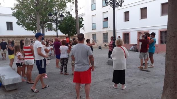 «La Viña está harta de peleas, broncas y suciedad en sus plazas y calles»