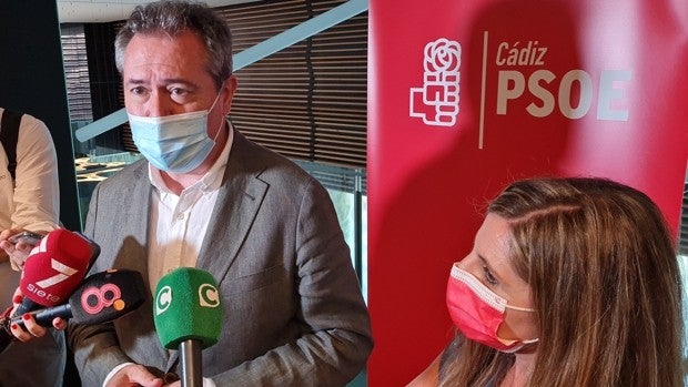Juan Espadas evita manifestar su apoyo público a Irene García: «Llegado el momento, la militancia hablará»