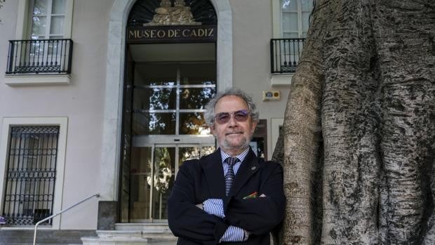 José María Esteban: «La Academia sigue viva y pujante a pesar de las dificultades»