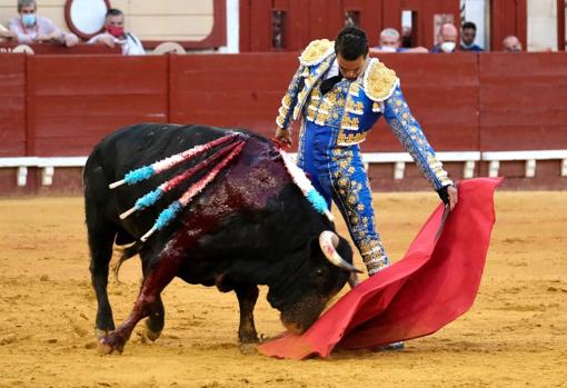 El mano a mano Manzanares-Aguado queda en tablas en El Puerto