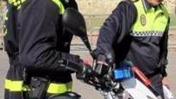 Interceptan a un conductor con casi 200.000 euros ocultos en una bolsa de plástico