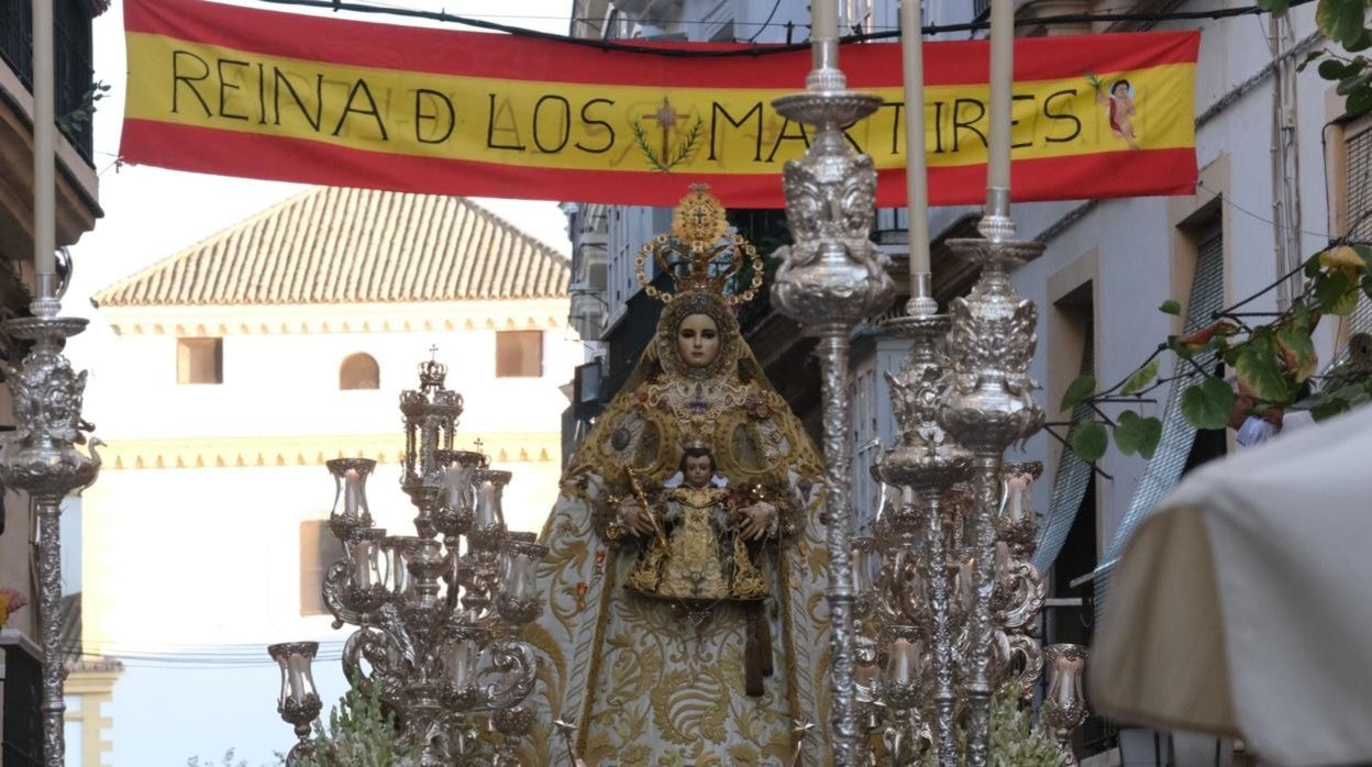 García indica que la Medalla a la Virgen se ajusta «a la Constitución»