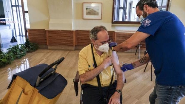 Cádiz entra en riesgo bajo por coronavirus