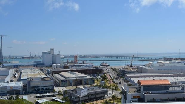 La biotecnología centra el nuevo programa de autoempleo de Zona Franca e Incyde