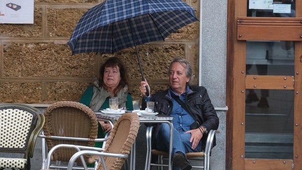 Octubre se despide lluvioso y con alerta amarilla en Cádiz