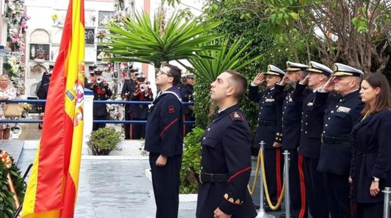 Homenaje en San Fernando a los fallecidos de la Armada