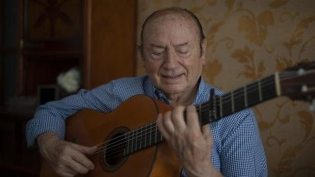 La leyenda del cante 'Fosforito' recibirá en Utrera el homenaje del Festival del Mostachón