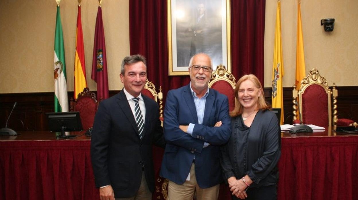 La UCA y la Facultad de Medicina están de luto por la muerte del catedrático Juan Antonio Micó