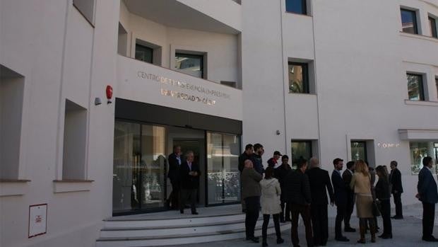 Más de 3 millones de euros para la adquisición de equipamiento para centros de investigación de la UCA