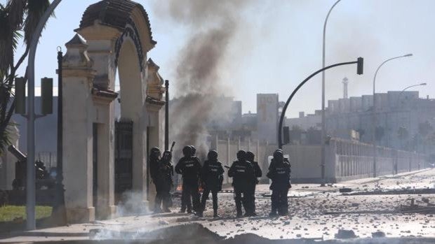 Cádiz, epicentro de la violencia radical en las protestas del Metal