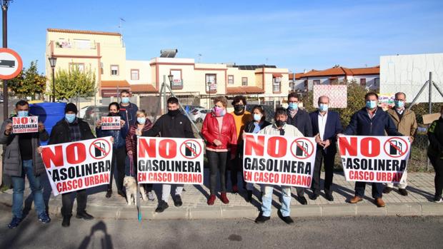 Autorizan en Palomares la construcción de una gasolinera a menos de diez metros de las casas