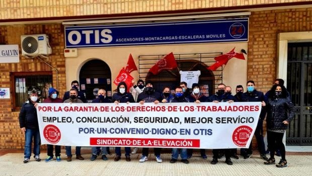 Huelga de trabajadores de los ascensores Otis