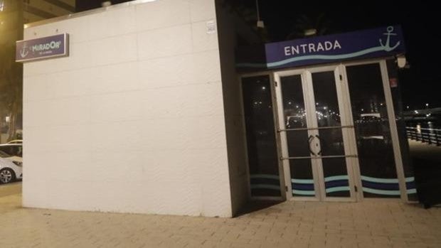 El Ayuntamiento saca a licitación la concesión del chiringuito del Paseo Marítimo de la Barriada de la Paz