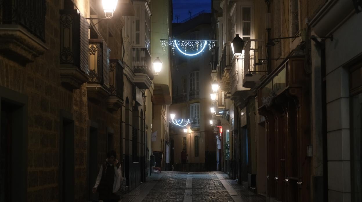 Cádiz se apaga en su Navidad más oscura y desilusionante