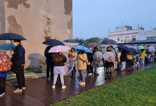 Colas para visitar San Romualdo