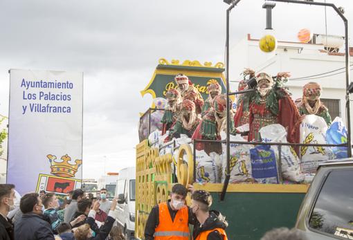 Cabalgata Reyes Magos Sevilla 2022: El día mágico en que los pueblos sevillanos recuperaron la ilusión