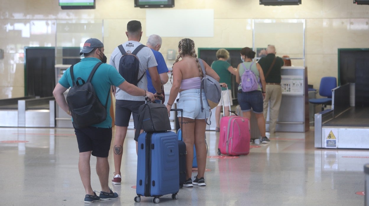 El turismo internacional despegará en la Bahía a partir de primavera