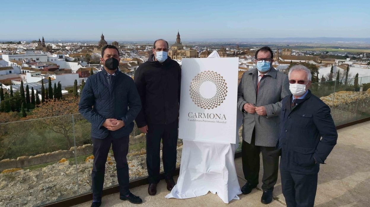 Presentación del logotipo de la candidatura de Carmona como Patrimonio Mundial de la Uneso