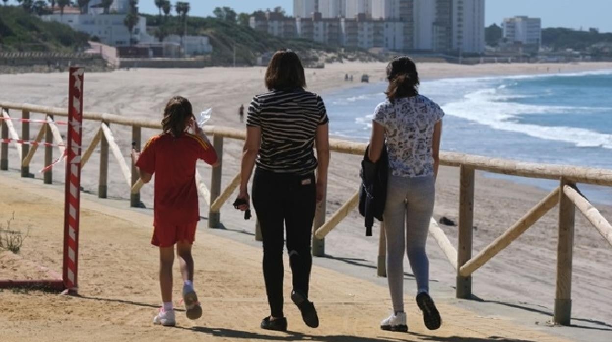 La pasarela peatonal Almirante Blas de Lezo y Olavarrieta