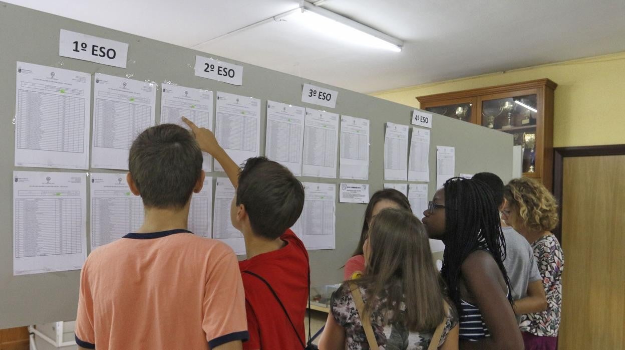 La mayor parte de los 76 casos de absentismo en Cádiz, entre los 14 y los 16 años