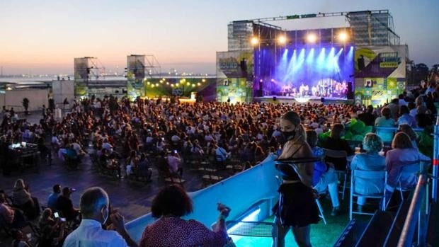 Bahía Sur, por San Valentín, sorteará entradas dobles para ‘Bahía Sound’, que arrancará en mayo