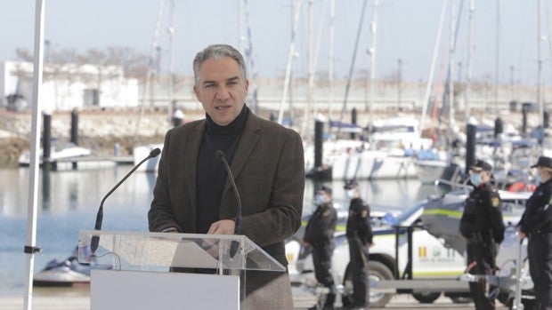 Elías Bendodo: «Cádiz es la provincia más completa, es la esencia de Andalucía»