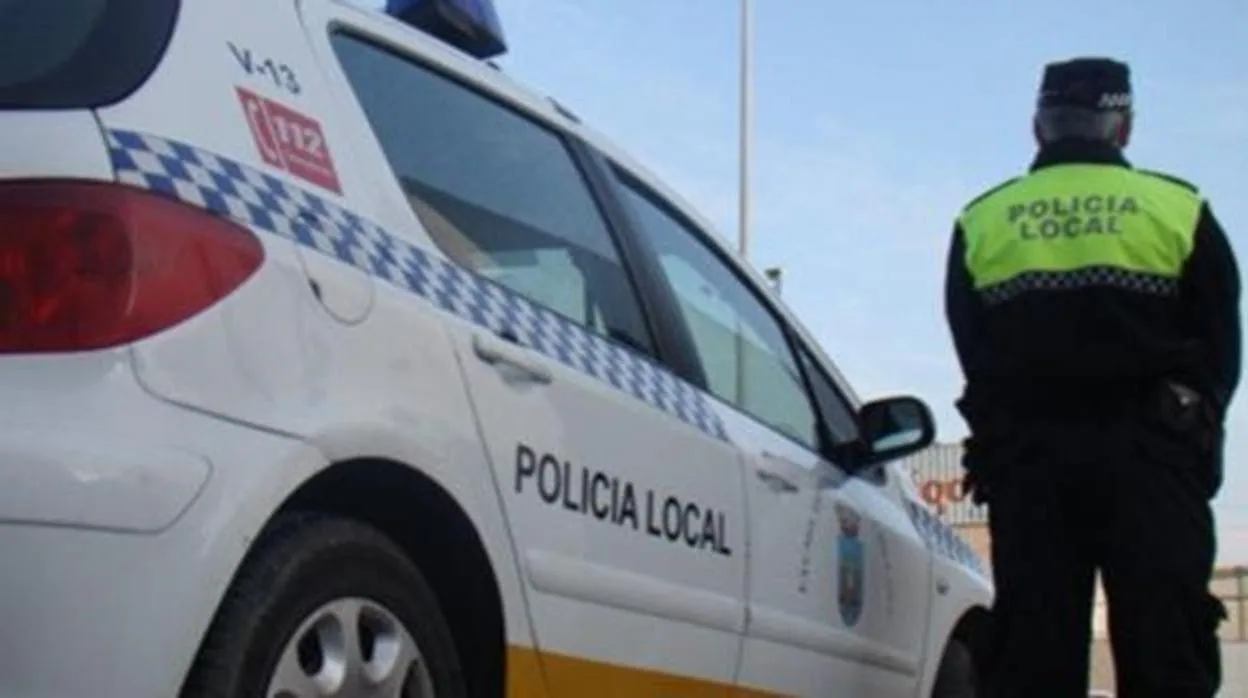 Un Policía Local de Chiclana, en la UCI, tras ser agredido de forma violenta por un delincuente