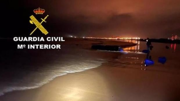 El acusado de darle una paliza a un policía en una gasolinera de Chiclana, a la cárcel por tráfico de drogas