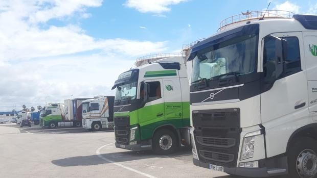 UGT Y CCOO desconvocan sus protestas en el transporte tras avanzar la negociación colectiva