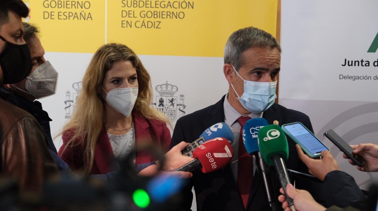 Ana Mestre y José Pacheco atienden a los medios durante la jornada del 17 de marzo