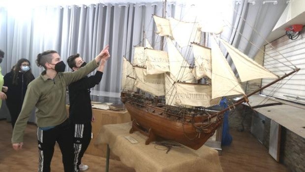 Una tripulación muy gaditana para sumergirse en la primera vuelta al mundo