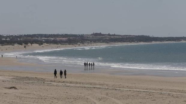 La Barrosa, una apuesta segura para disfrutar de la playa esta Semana Santa