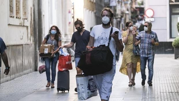 La reservas de última hora en Cádiz elevan la ocupación hotelera hasta el 70% en el puente de Semana Santa