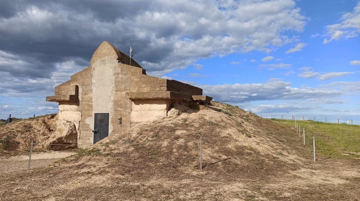 Túmulo del 'tholos' calcolítico de La Pastora