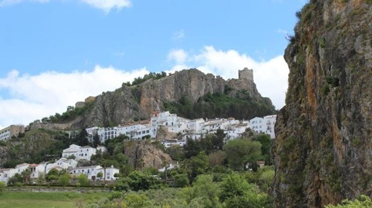 Zahara de la Sierra en Cádiz