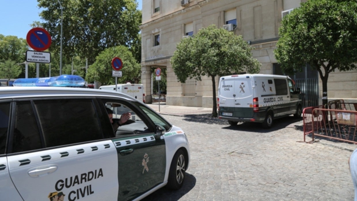 La Guardia Civil ha puesto al detenido a disposición judicial